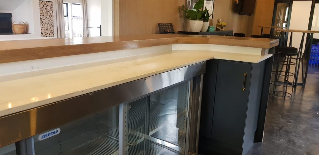 Allstone Solutions - Beautiful Bar - Pro Quartz 